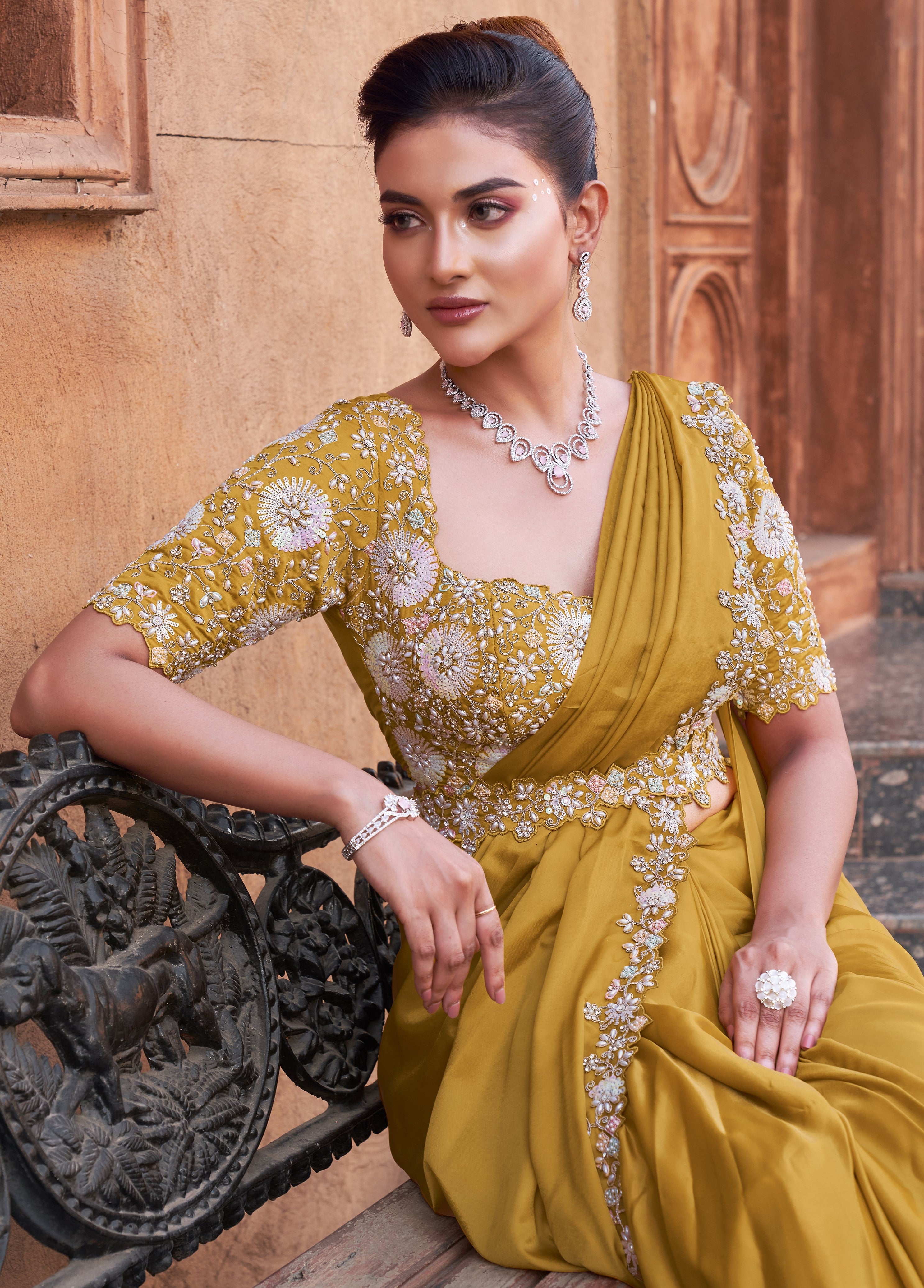 sari modern dress SARI INDIAN WEAR BOLLYWOOD DESIGNER PAKISTANI WOMEN SAREE ETHNIC BOLLYWOOD DRESS